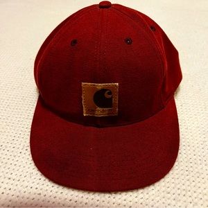 vintage maroon/red Carhartt cap
